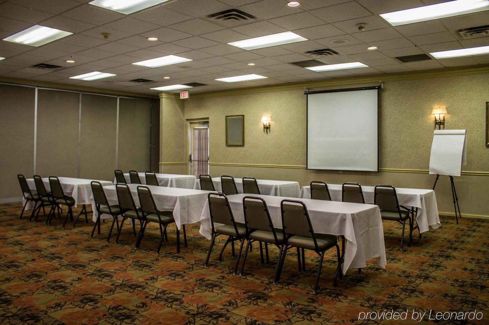 Quality Inn & Suites Mansfield Buitenkant foto