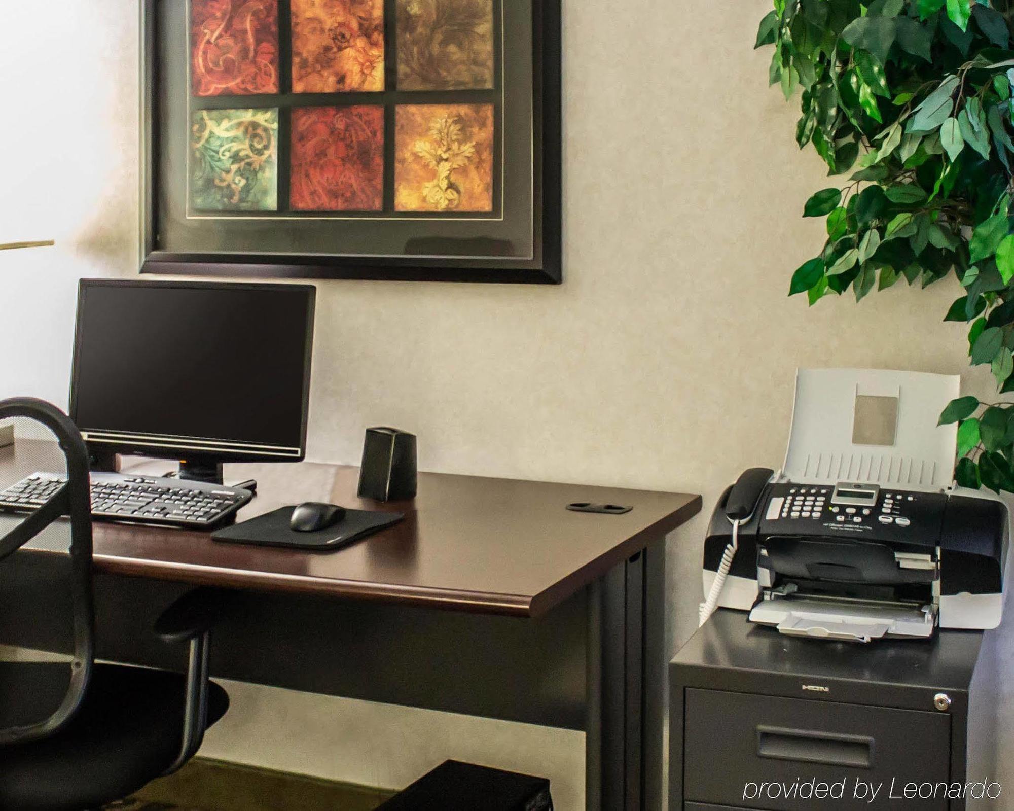Quality Inn & Suites Mansfield Buitenkant foto